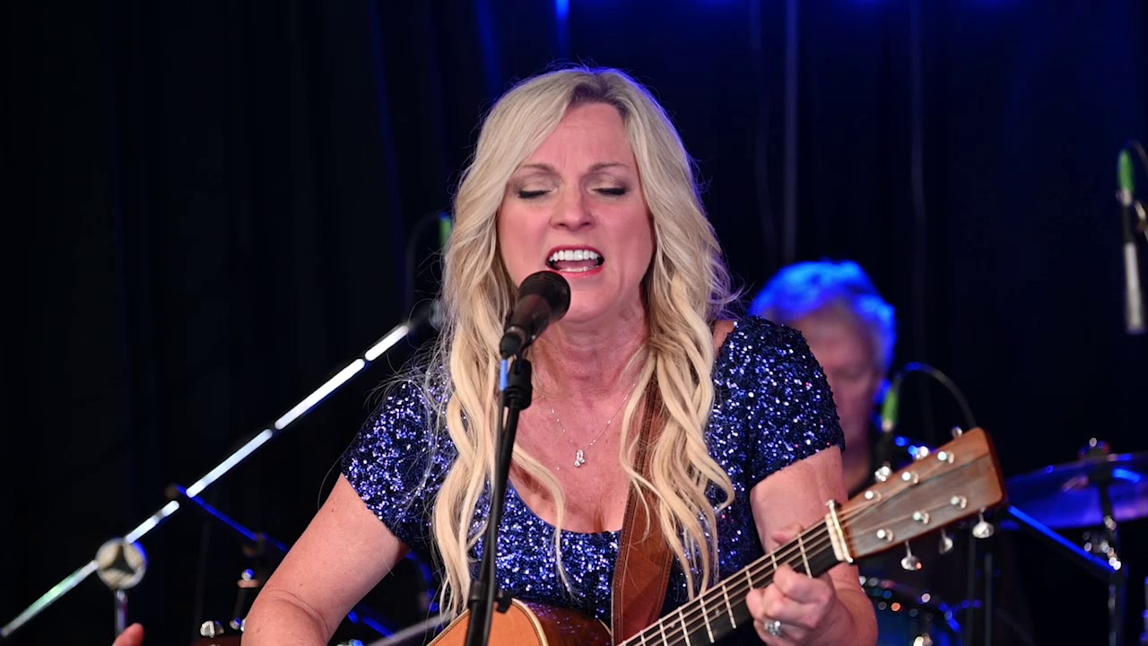 Sweet Promised Land by Rhonda Vincent - YouTube