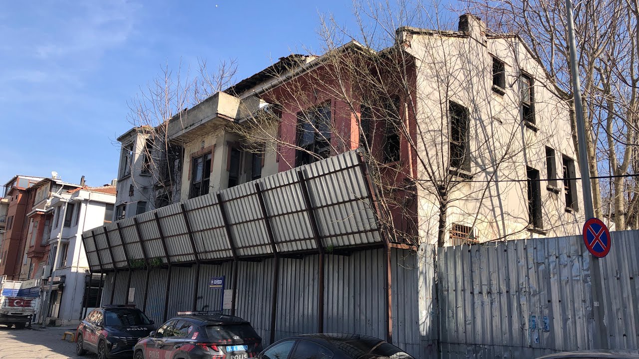 #VEFA SOKAKLARI TARİH KOKUYOR: AYBİR KİLİSESİ :AYDA 1 KEZ AÇILIYOR:3. bölüm