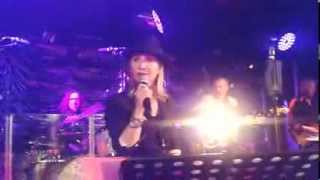 Lulu - Cry To Me (Under The Bridge, London - October 2013) chords