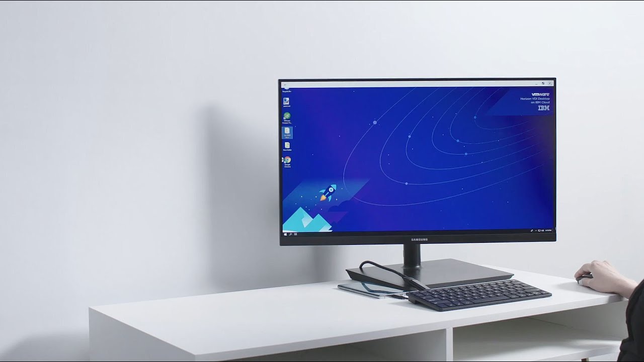 Working from home without your laptop? Try Samsung DeX