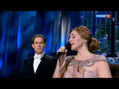 Video: Olego Pogudino žmona: Nuotr
