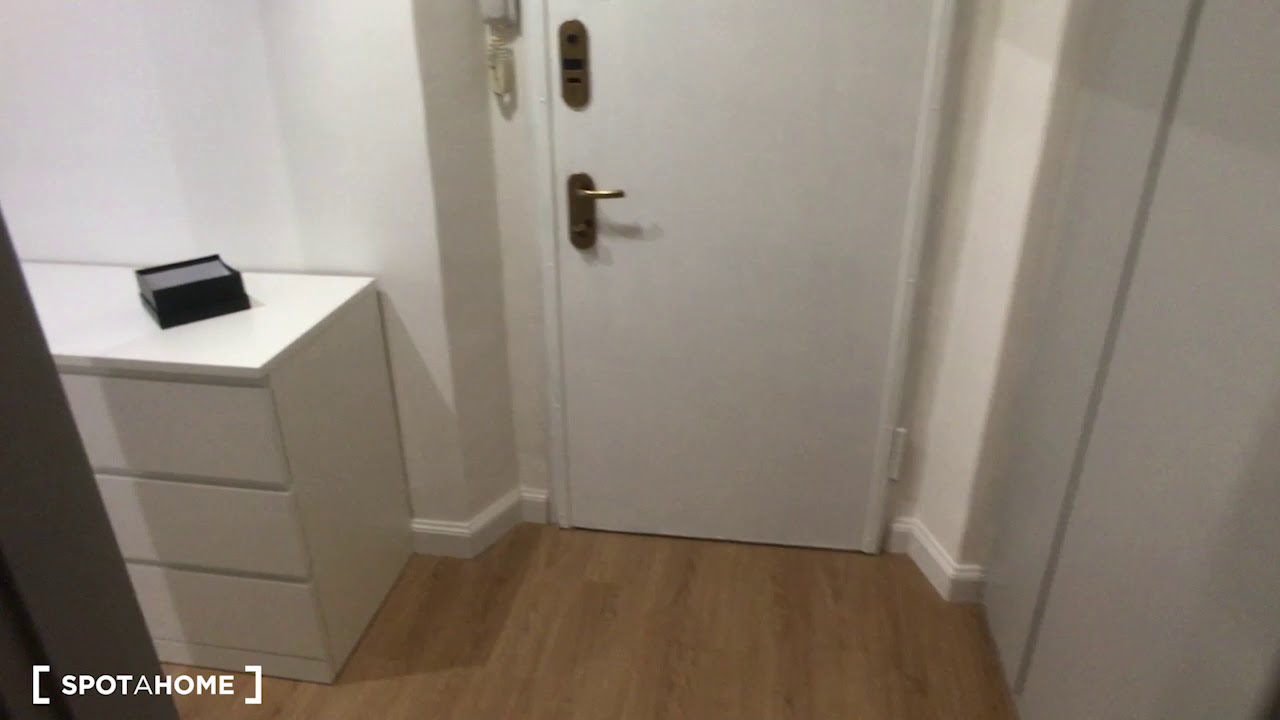 Studio apartment for rent in Niguarda, Milan - Spotahome (ref 475216)