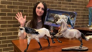 Unboxing Breyer Horse Premier Club Wyatt, Peter Stone Horse Remington - Kringle & Breyerfest Horse