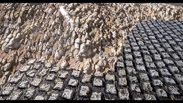 InfinISPLAT - parallax with self shadowing and snow coverage on Unity terrain