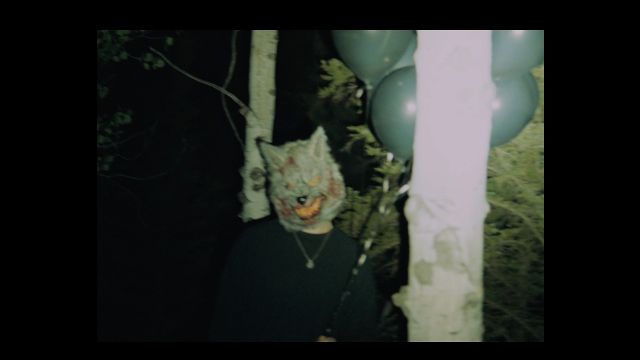 Mira Wake Me - "WOLVES" (Official Music Video) en YouTube Mira Wake Me - "WOLVES" (Official Music Video) en YouTube