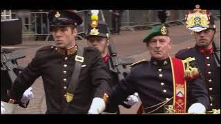 Epic Dutch Military March Vaandelgroet - Trooping the Colour