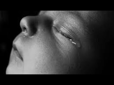Video: Cómo Se Siente Realmente Llevar El Bebé De Otra Persona