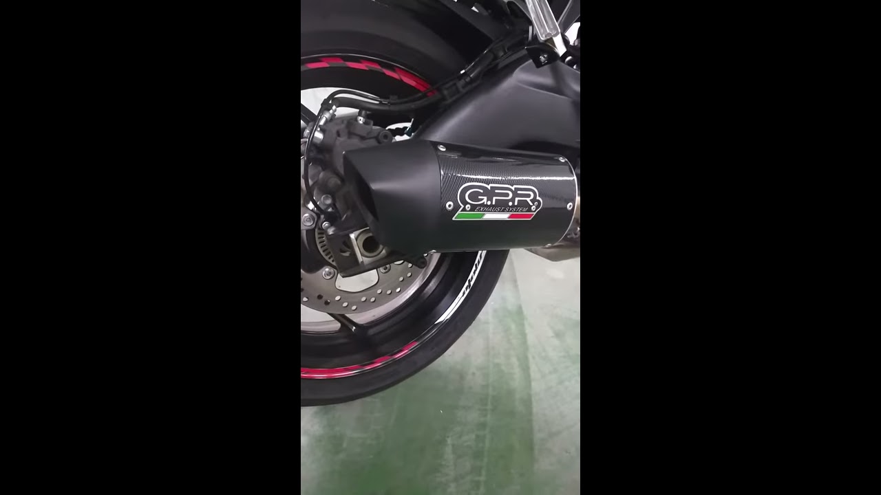 GSXS1000F スリップオンマフラー　G.P.R