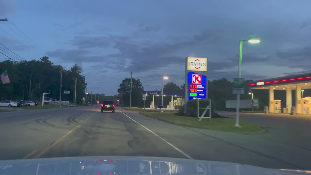 Route 1 South - Wiscasset, Maine, USA - Scenic Music Driving Video - 4K