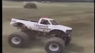 Monster Jam - Crashes & Saves 