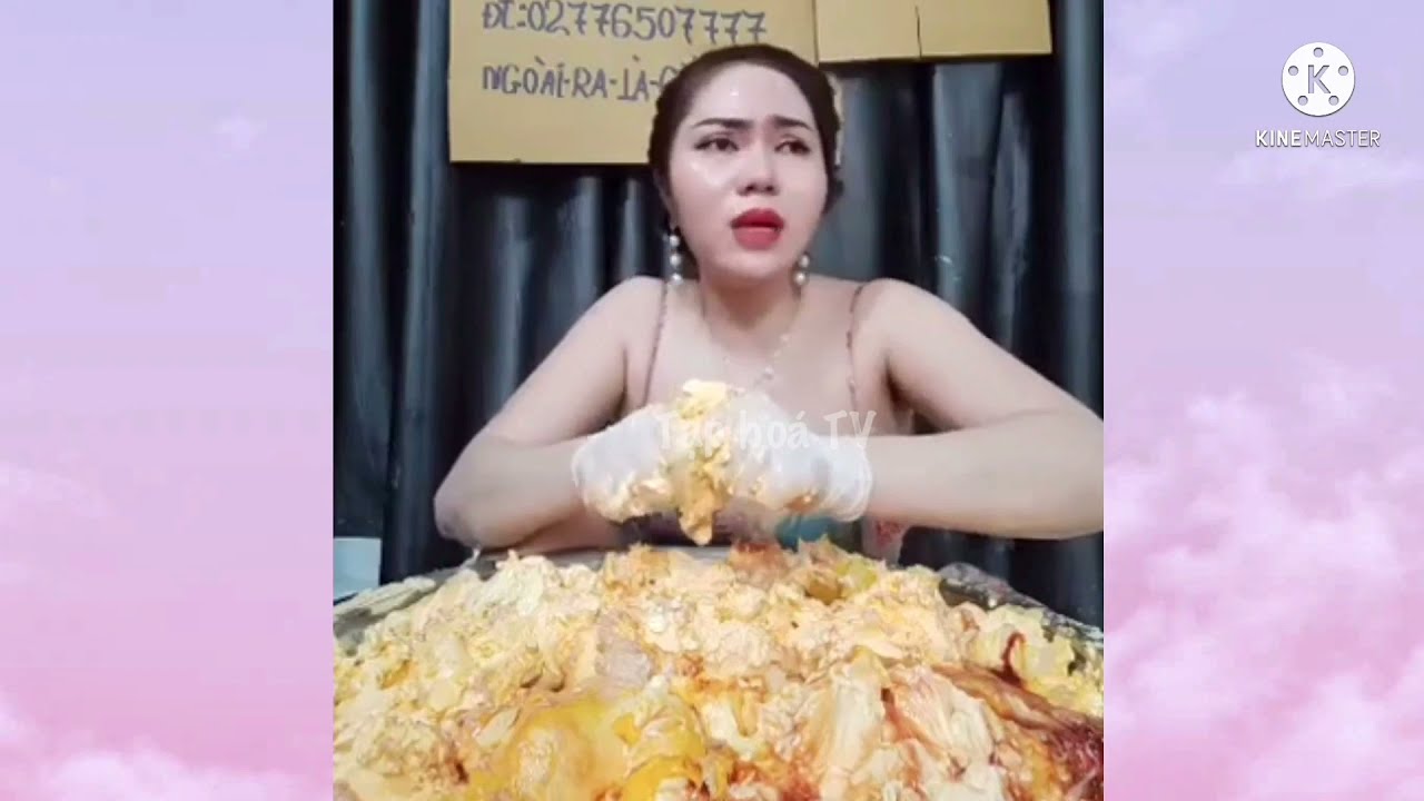 Bóc giá một số nguyên liệu trộn kem trong thau kem... - youtube
