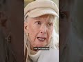 Laura Dern Tears Up Hearing Mother’s Heartfelt Letter 💌