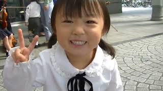 《4yo》初めての街角コンサート 「キラキラ星変奏曲」