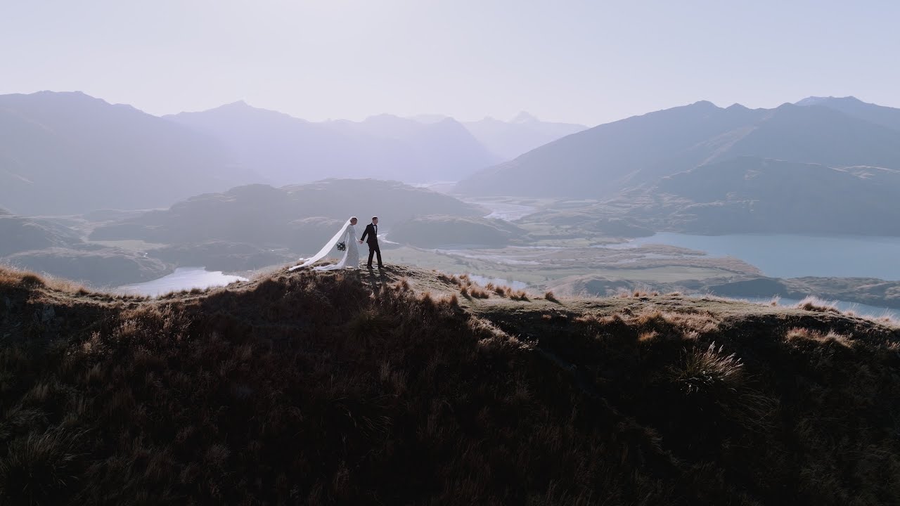 Helicopter Wedding at Coromandel Peak | Chloe + Mitchell