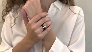 Vidéo: Bague Repossi Berbère Chromatic laqué Navy en or rose 18k de 2022. Taille 52