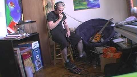 Quick Puff Episode 24: Messin with the Boss RC-20XL Loop pedal