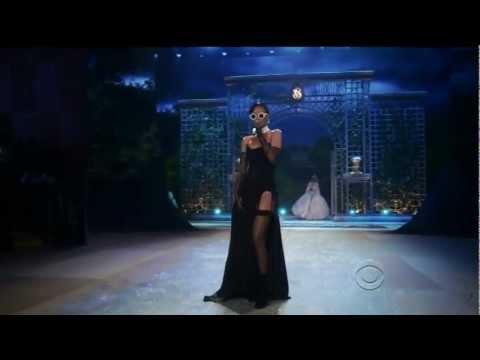 Rihanna - Diamonds Live Victoria&#039;s Secret Fashion Show 2012 1080p HD