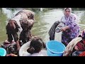 Come See Our Beautiful Country Washing Blankets In The Sea The Local Way Cleanliness Is Gre 