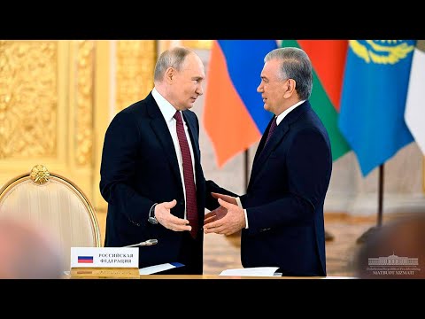 видео: Шавкат Мирзиёев Москва шаҳрига келди