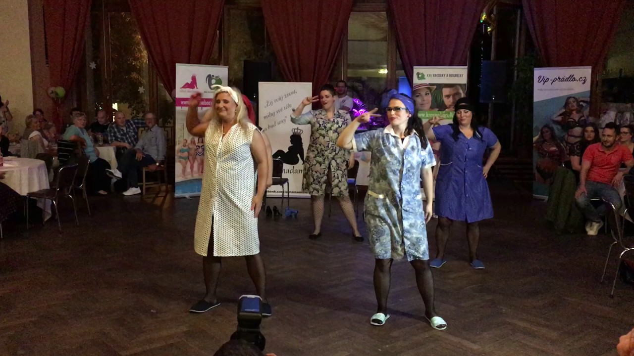 Taneční překvapení 2017/ Curvy girl dance 2017