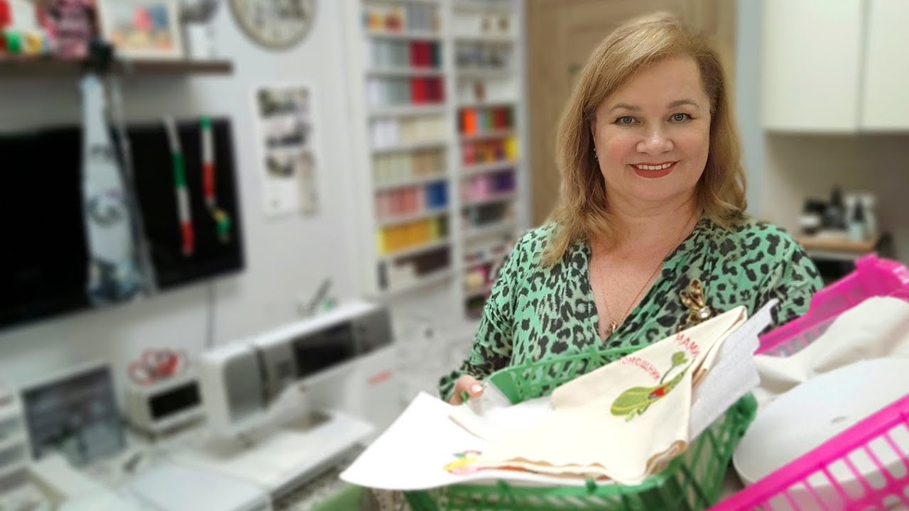 Влезла в долги! На кухне вышиваю и шью, всё по полочкам и ящичкам. Организация швейного уголка