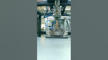 Robot Lengan di Industri 2 #shorts #ytshorts #robot #ai #otomasi #industri #armrobot #robotics