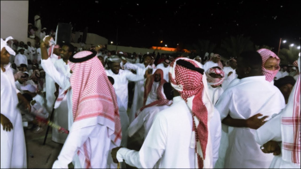 رايح بيشه لحن الخاتم المنقوش انا وش ابي به..🎤شبح بيشه