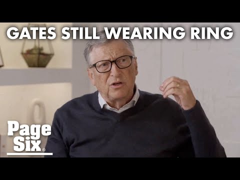 Bill Gates wears wedding ring in first appearance since announced divorce | Page Six Celebrity News