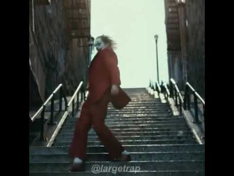joker-falls-down-stairs