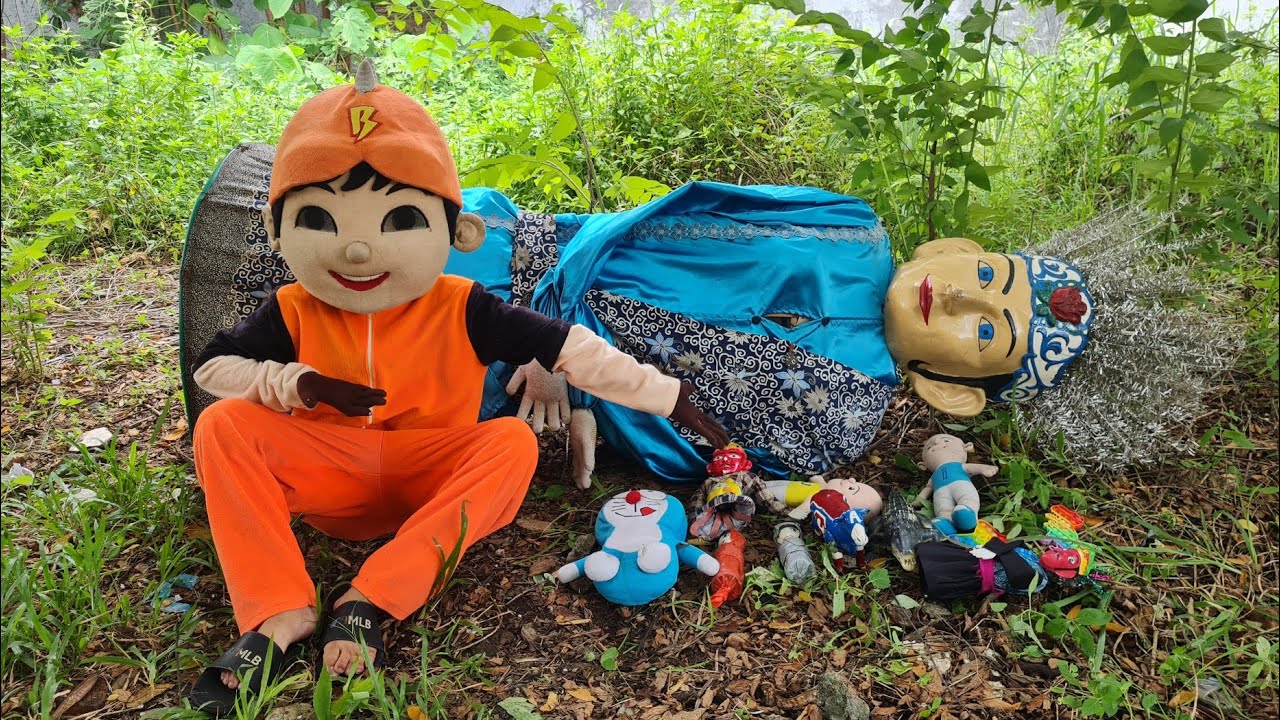 Wow !! Mencari Ondel Ondel Jatuh, ondel-ondel betawi, badut