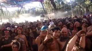 Video thumbnail of "CHVRCHES - Lies (Tourist Remix) [James Zabiela @ Rainbow Serpent 2014]"