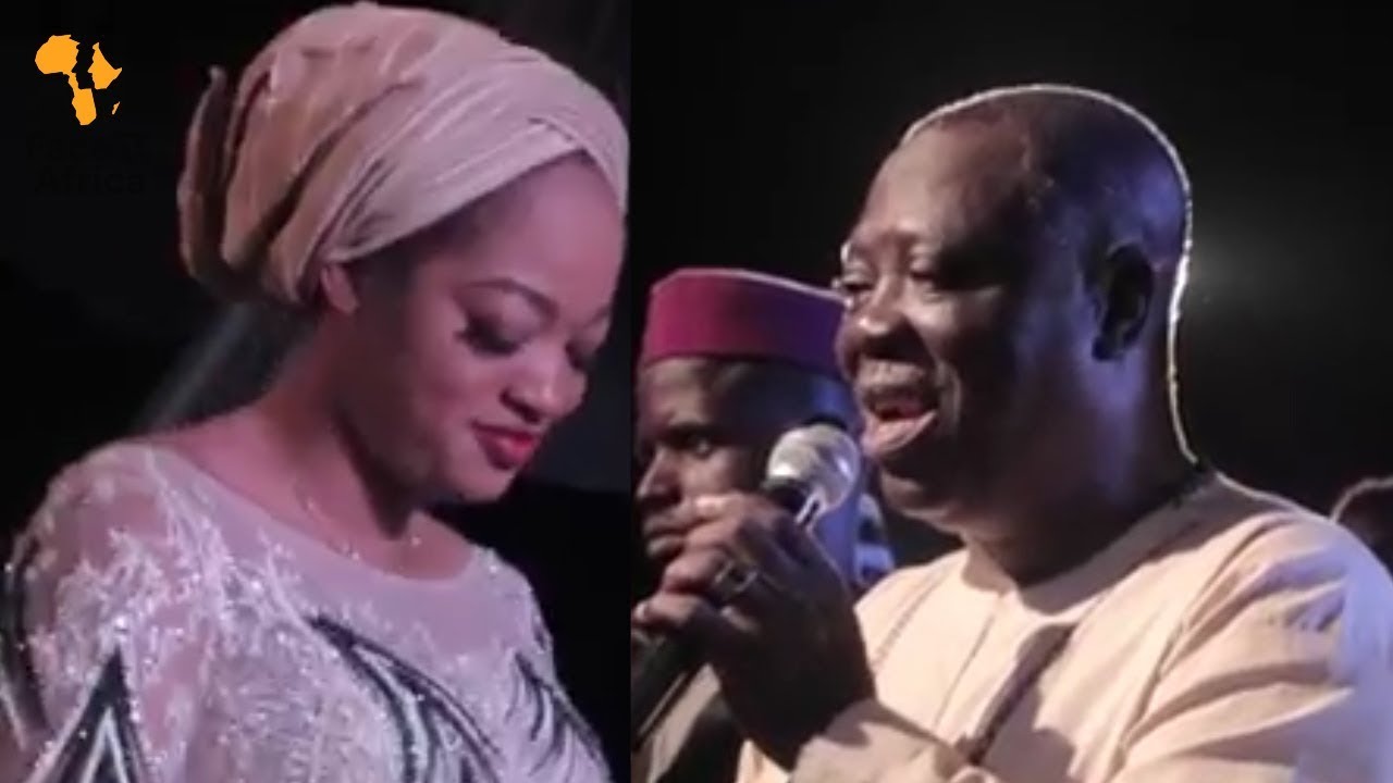 AJOBIEWE BRINGS OLOORI NAOMI OGUNWUSI ON HER FEET AS RAINS PRAISES ON HER AND HUBBY k112 wengue
