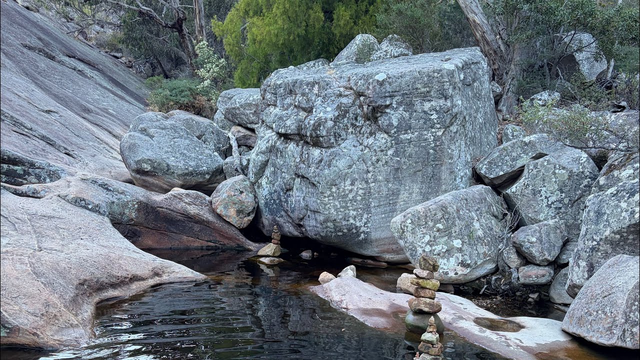 شما ارامش سنگ را انتخاب می کنید یا ارامش برگ؟ 