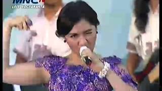 Vicky Shu - Pokoke Joget @Festival MNCTV 3/5/2014