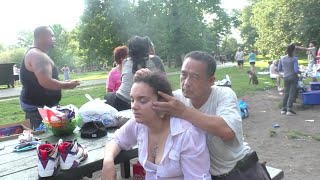 Luo Dong Massage Women Body In Public Park 罗东公园按摩 38