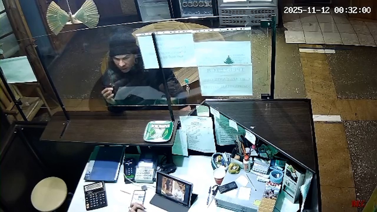 Пьяный посетитель бани | Drunk visitor to the sauna