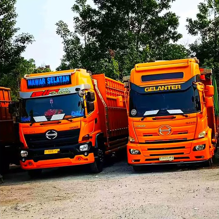 story wa truk hino 500 30 detik