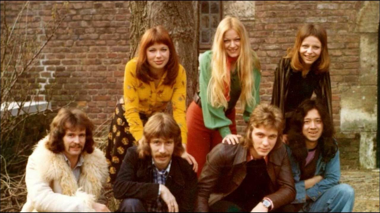 Pussycat Teenage Queenie Pussycat Teenage Queenie