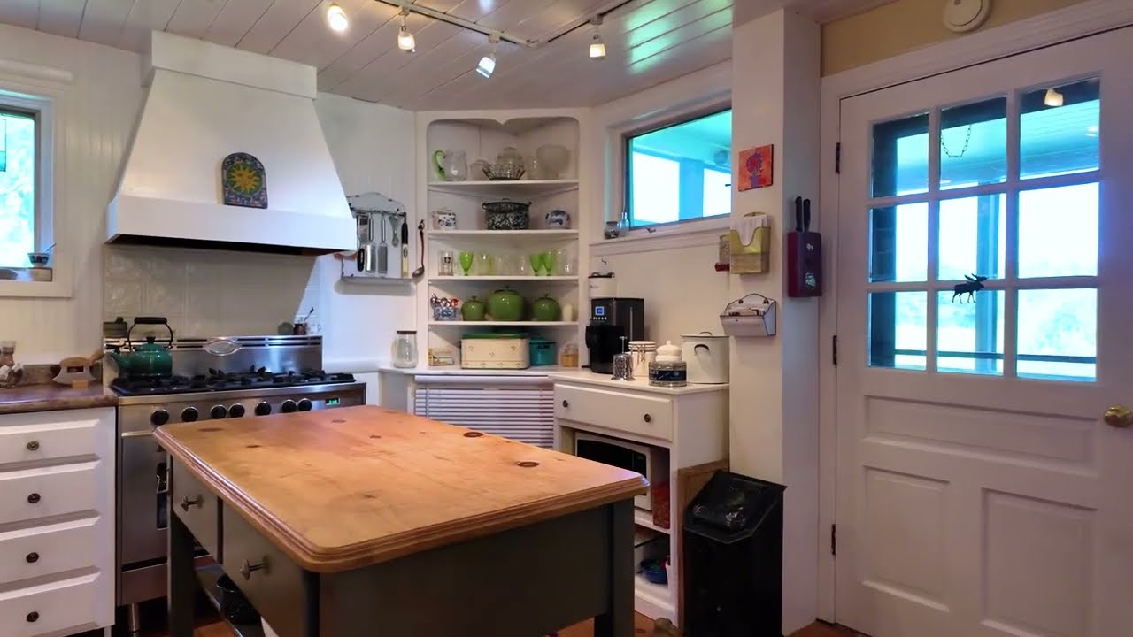 Welcome to 159 Dock Road, Alna, ME