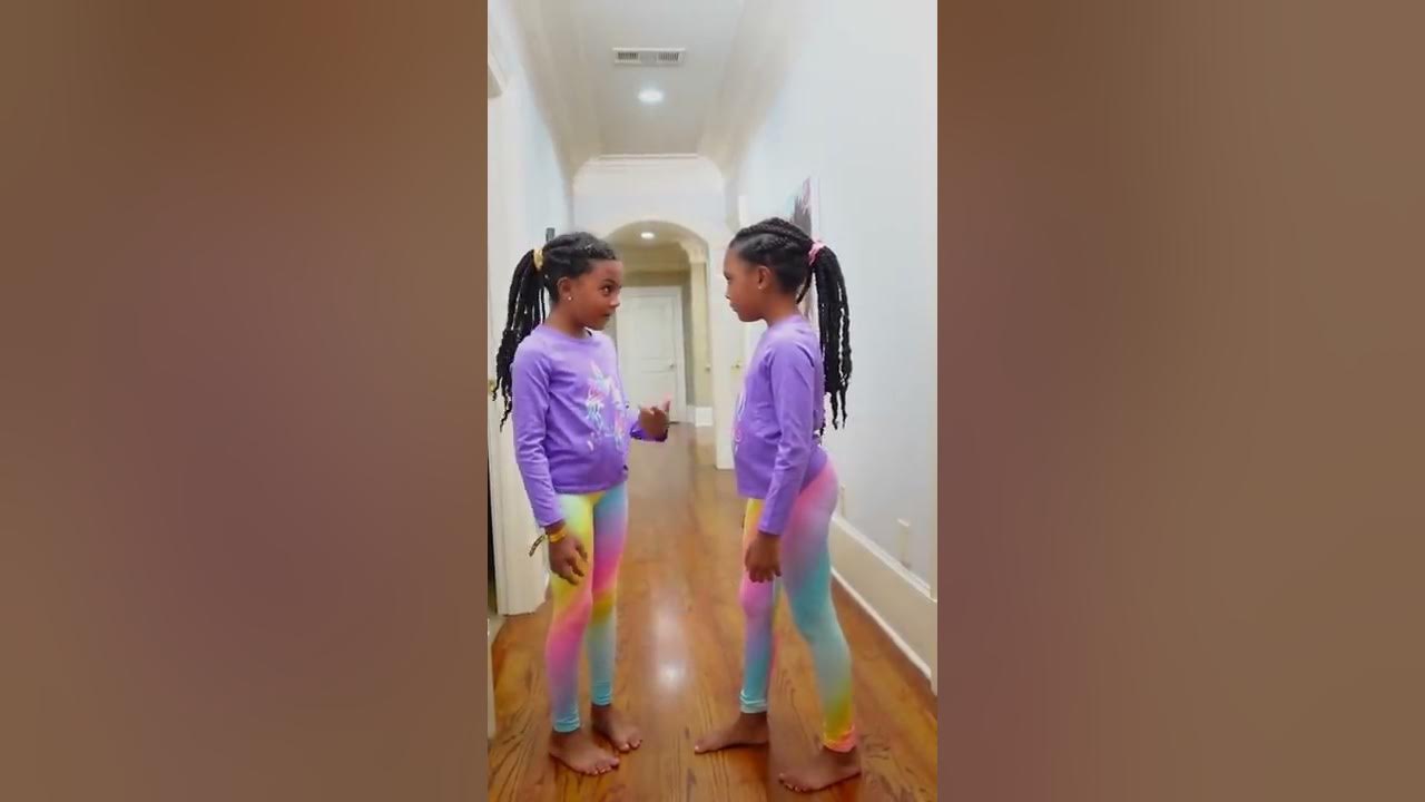 π when you and your twin agree to stop matching but it keeps happening anyway. π€¦πΎββοΈπ€£ #shorts π when you and your twin agree to stop matching but it keeps happening anyway. π€¦πΎββοΈπ€£ #shorts