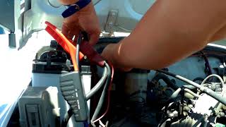 ジャンプスターター RAVPower 18000mAh 12V車用 ( シガーライターソケット内蔵、最大600A