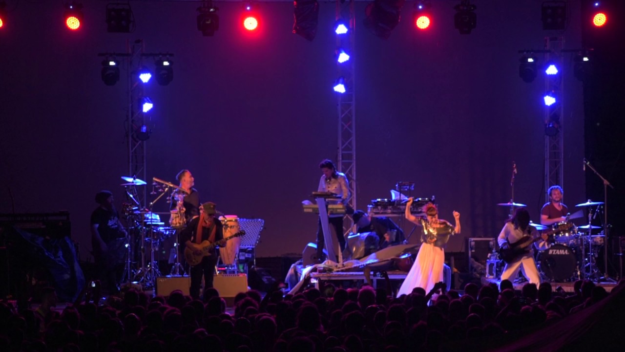 Thievery corporation - Till the morning. Live in Crete.