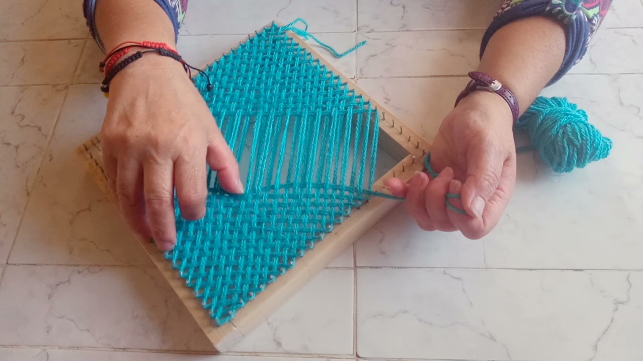 Telar cuadrado, clase 2, punto Tafetán