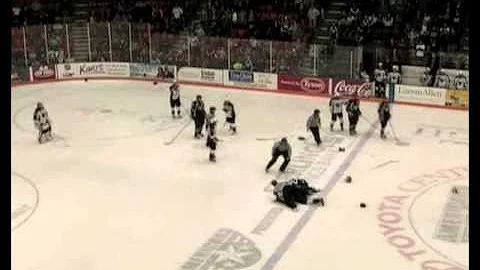 Luke Fenske vs Justin Feser Dec 17, 2010