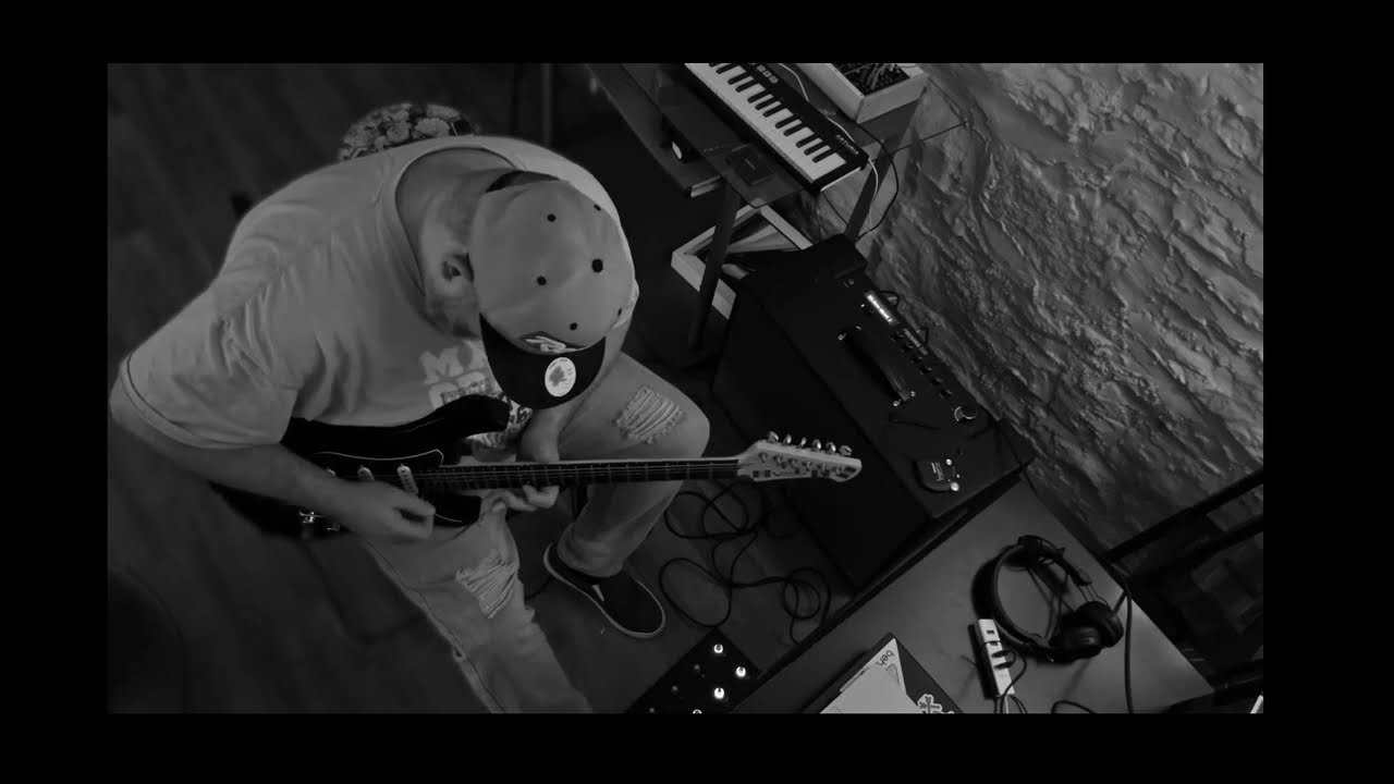 AMBIENT PROG SPACE GUITAR IMPROVISATION