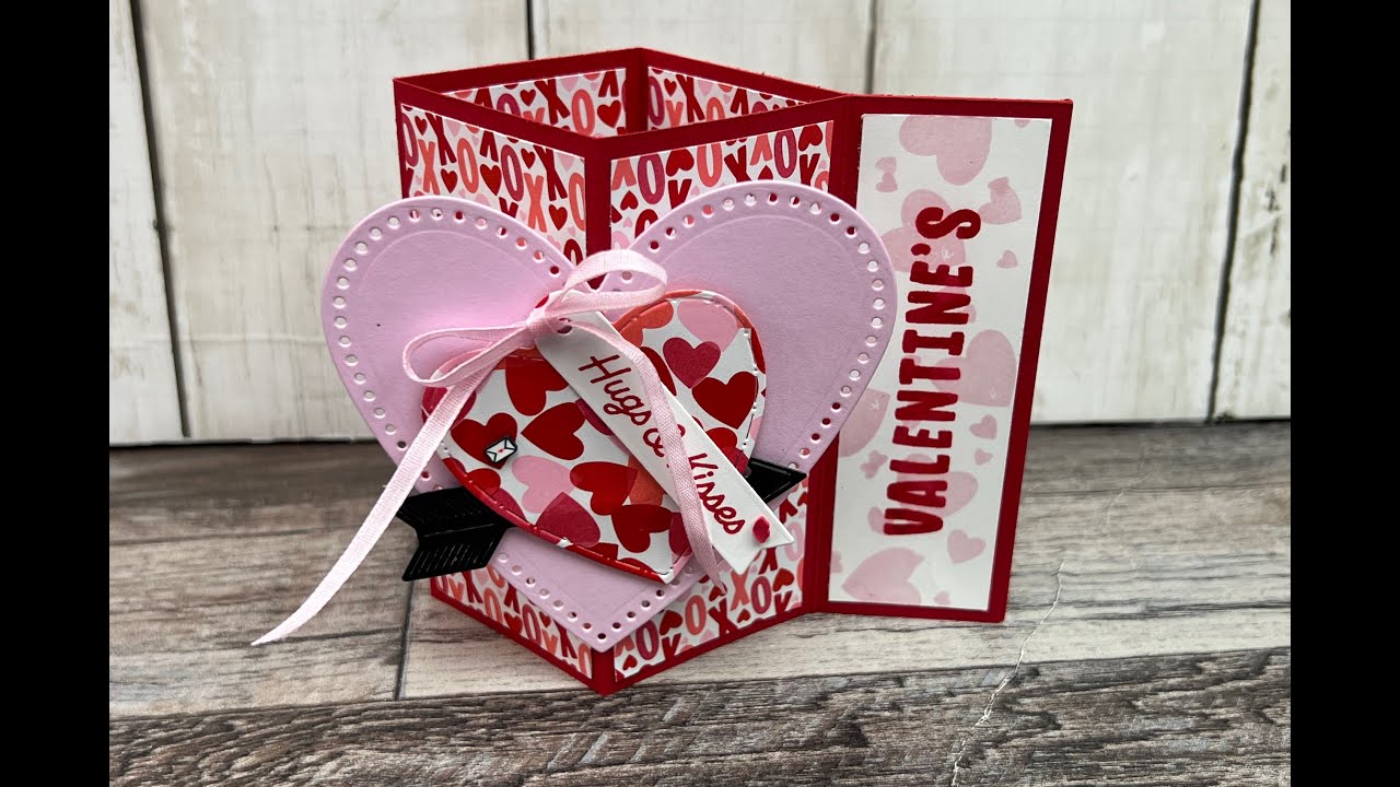 Make It Monday Madness: Pillar Box Card!