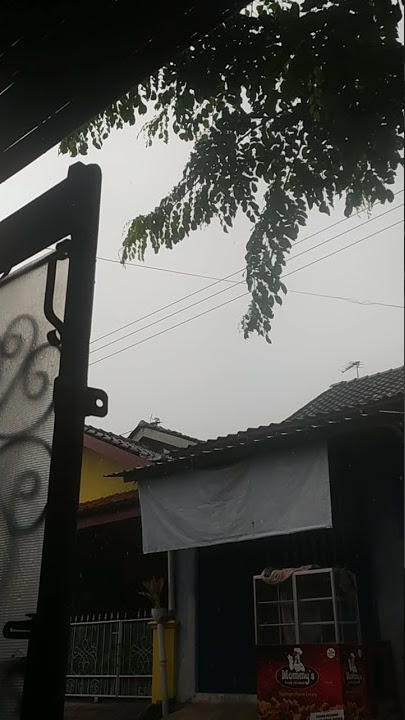Story wa Hujan, Sabtu 1 Januari 2022