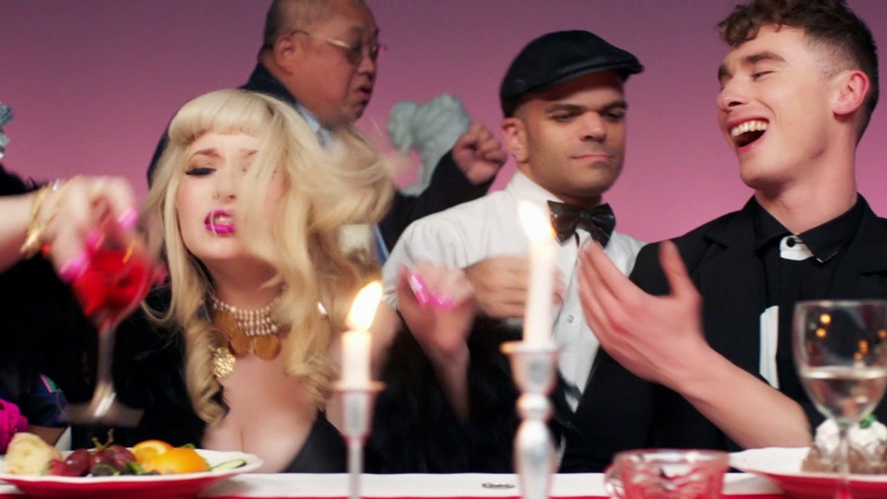 DON BROCO - Superlove (Official Music Video)