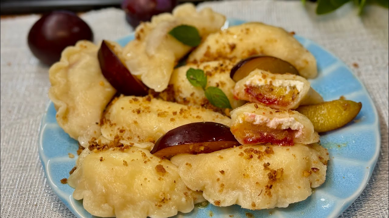 Pierogi ze śliwkami w niezwykłym cieście – miękkie, elastyczne i pyszne! 🥰