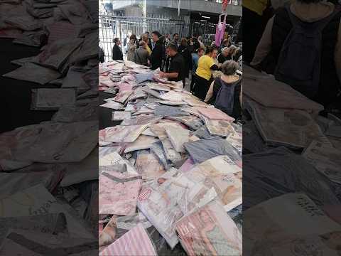 كاديكوي   سوق الثلاثاء  بازار الثلاثاء تركيا اسطنبول 